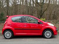 PEUGEOT 107